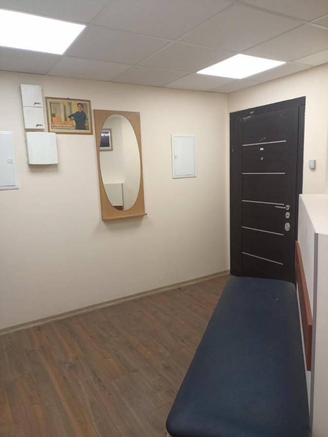 Hostel Krone Gok Zatishok كييف المظهر الخارجي الصورة