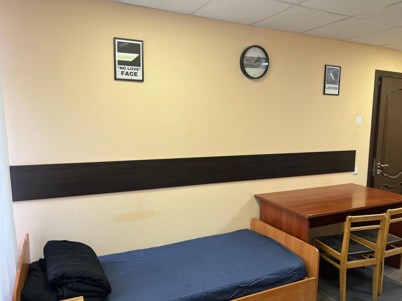 Hostel Krone Gok Zatishok كييف المظهر الخارجي الصورة