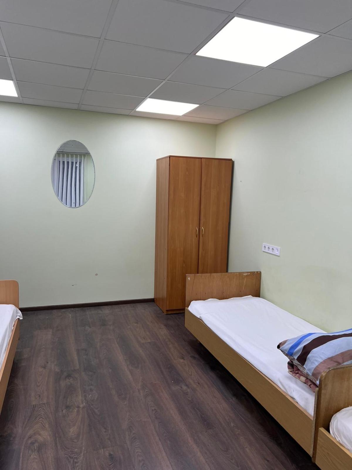 Hostel Krone Gok Zatishok كييف المظهر الخارجي الصورة