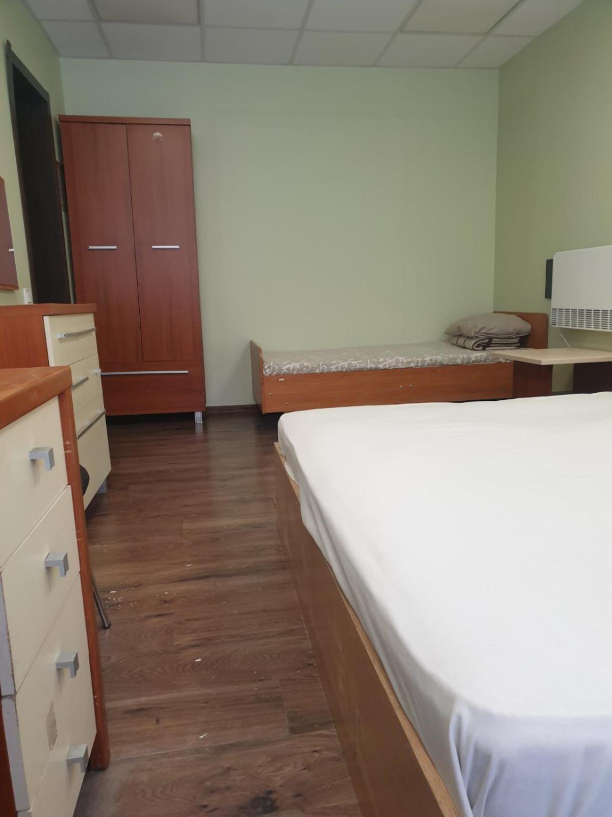 Hostel Krone Gok Zatishok كييف المظهر الخارجي الصورة