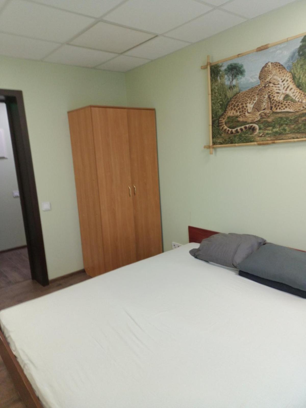 Hostel Krone Gok Zatishok كييف المظهر الخارجي الصورة